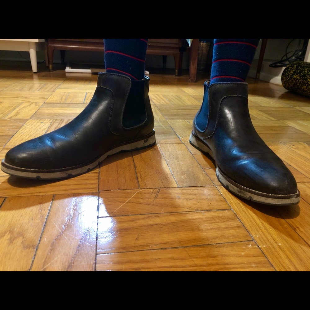 Chelsea leather boots